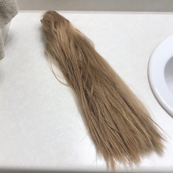 Accessories - Clip in hair extension